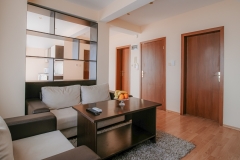 2 Bedrooms Rooms