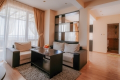 2 Bedrooms Rooms