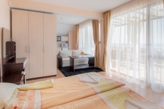 Studio-Bedroom