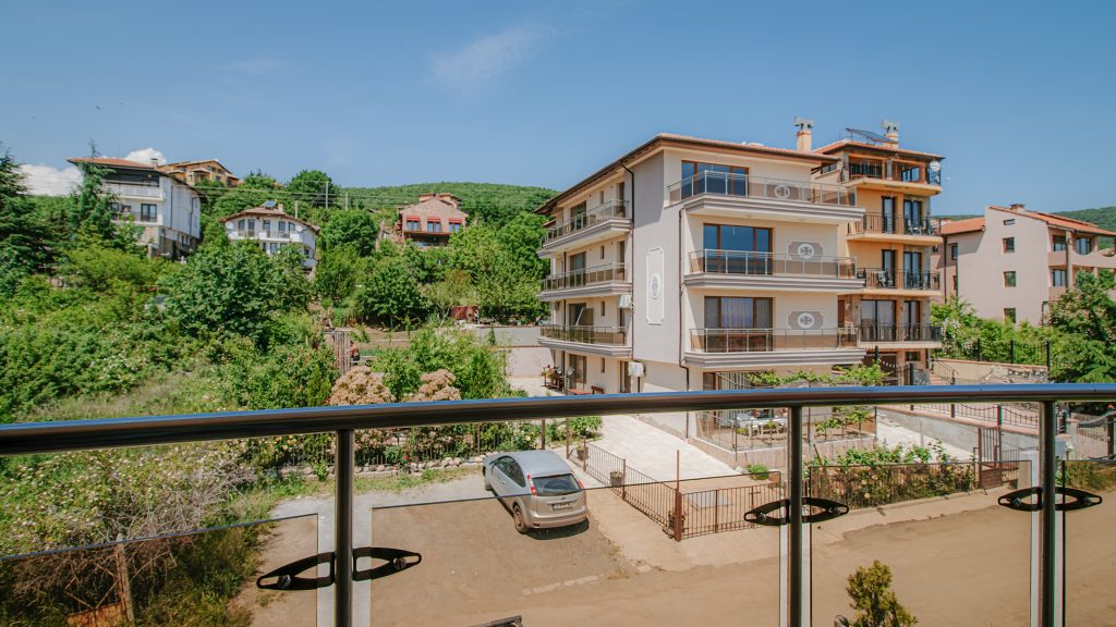 2_Bedrooms-3Terrace