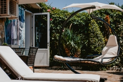 Red_Iguana Garden