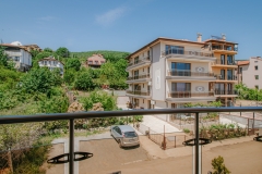 1 Bedrooms- Terrace