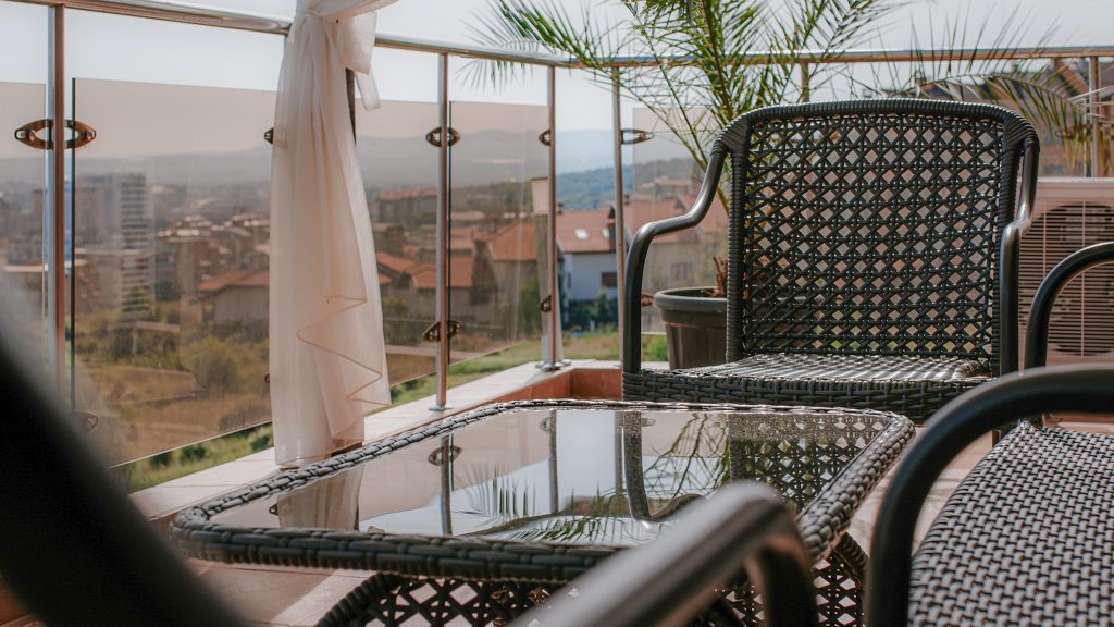 2_Bedrooms-4Terrace